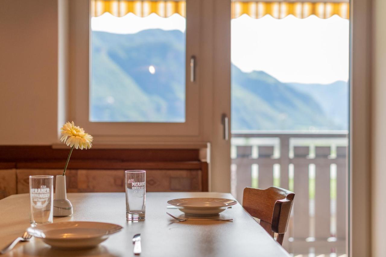 Bed and Breakfast Haus Stolz Appiano Sulla Strada Del Vino Zewnętrze zdjęcie